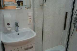 Гостиница Экотель Богородск Ногинск Люкс однокомнатный-5