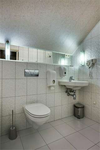 Гостиница Экотель Богородск Ногинск Люкс двухкомнатный с джакузи-4