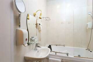 Гостиница Экотель Богородск Ногинск Полулюкс с джакузи-5