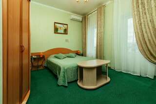 Гостиница Экотель Богородск Ногинск Стандартный двухместный номер с 1 кроватью или 2 отдельными кроватями-13